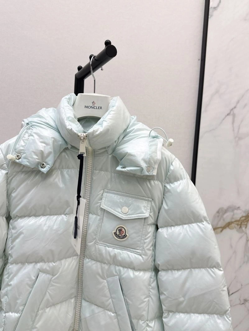 Moncler Down Jackets OnTrend 144710