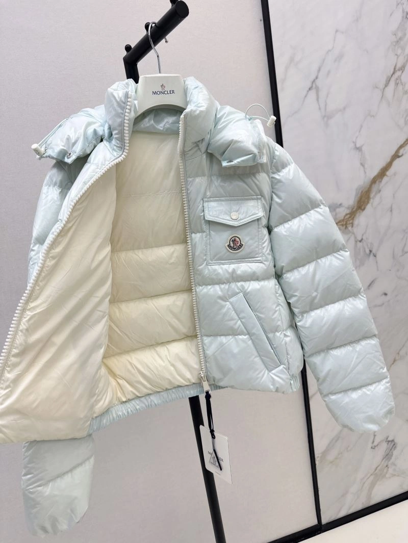 Moncler Down Jackets OnTrend 144710