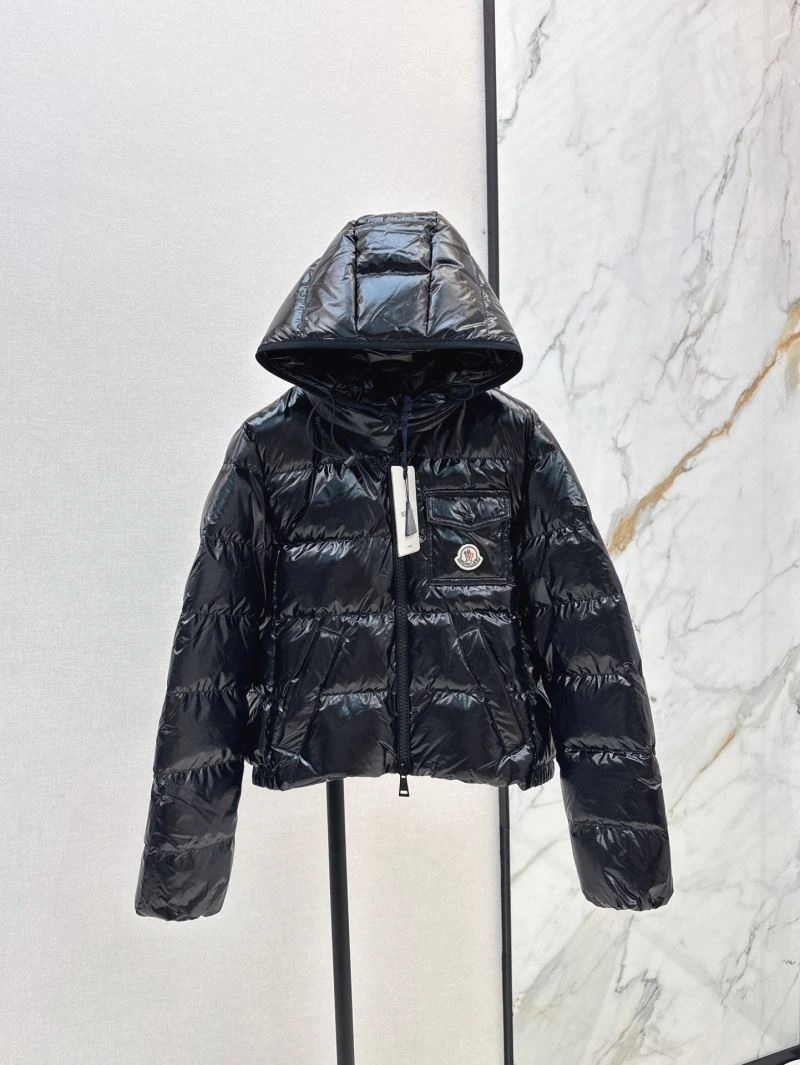 Trendsetting Moncler Down Jackets 144701