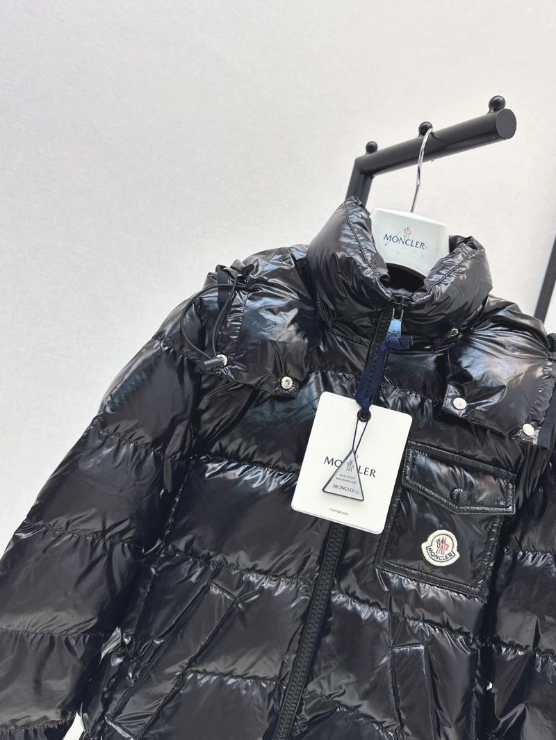 Trendsetting Moncler Down Jackets 144701