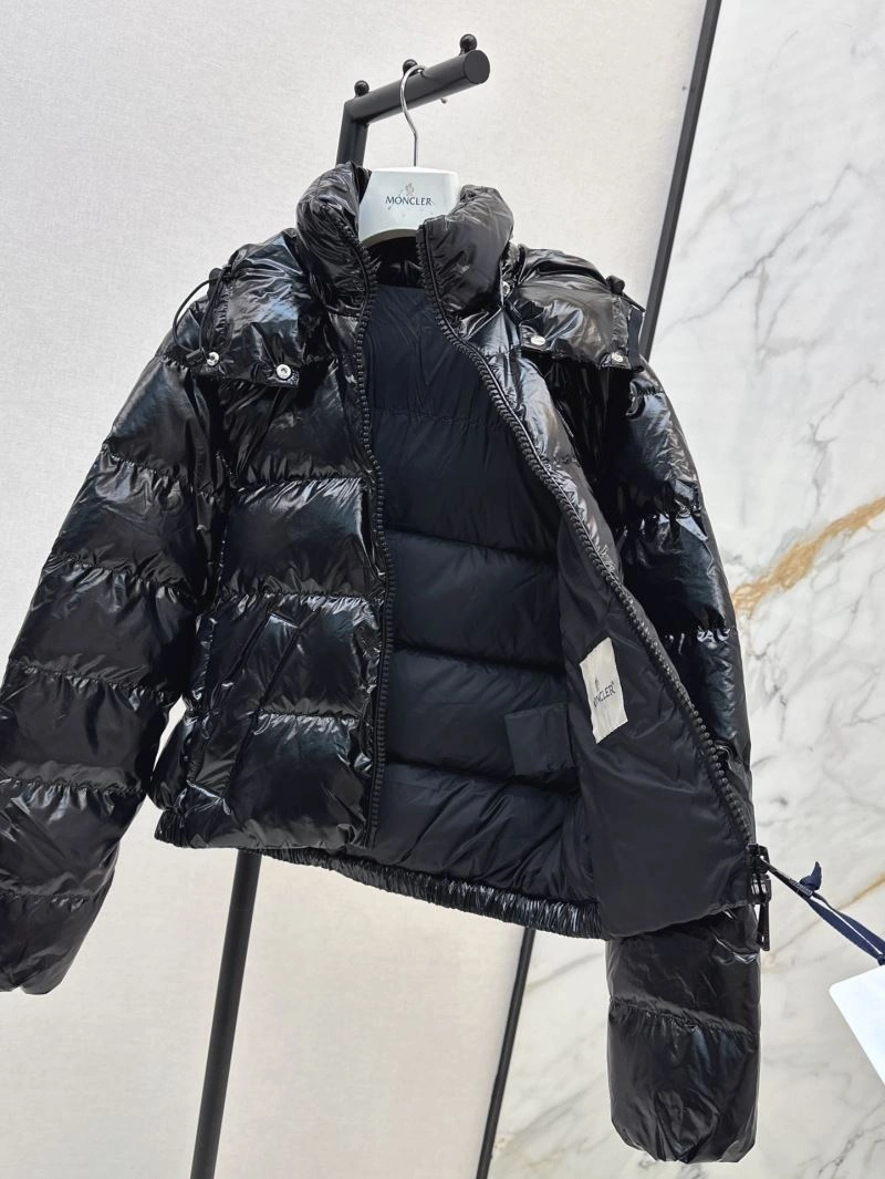 Trendsetting Moncler Down Jackets 144701