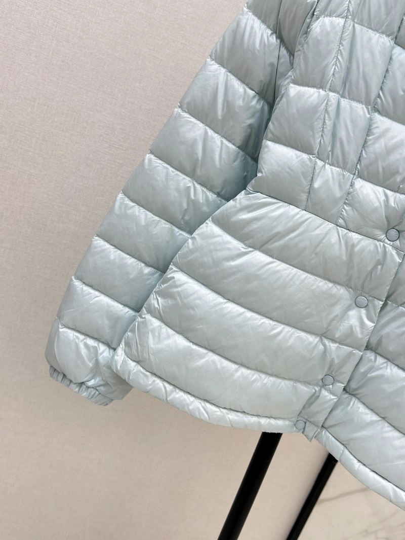 Moncler Down Jackets GoAnywhere 144687