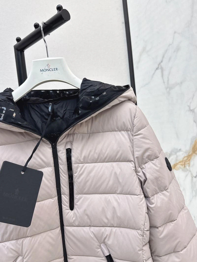 Premium Moncler Down Jackets 144697