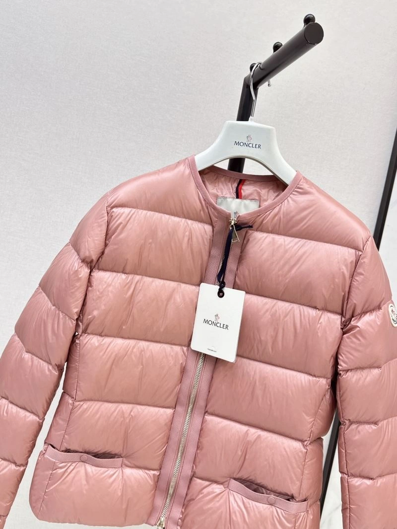 Moncler Down Jackets SmoothTexture 144693