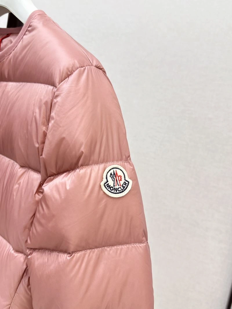 Moncler Down Jackets SmoothTexture 144693