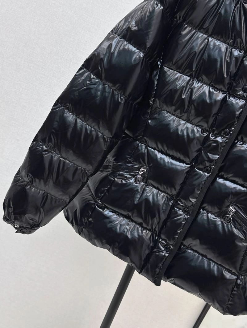 Moncler Down Jackets Seasonal 144700