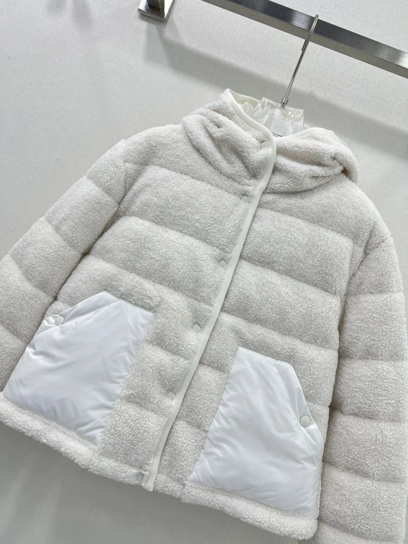 Flexible Moncler Down Jackets 144684