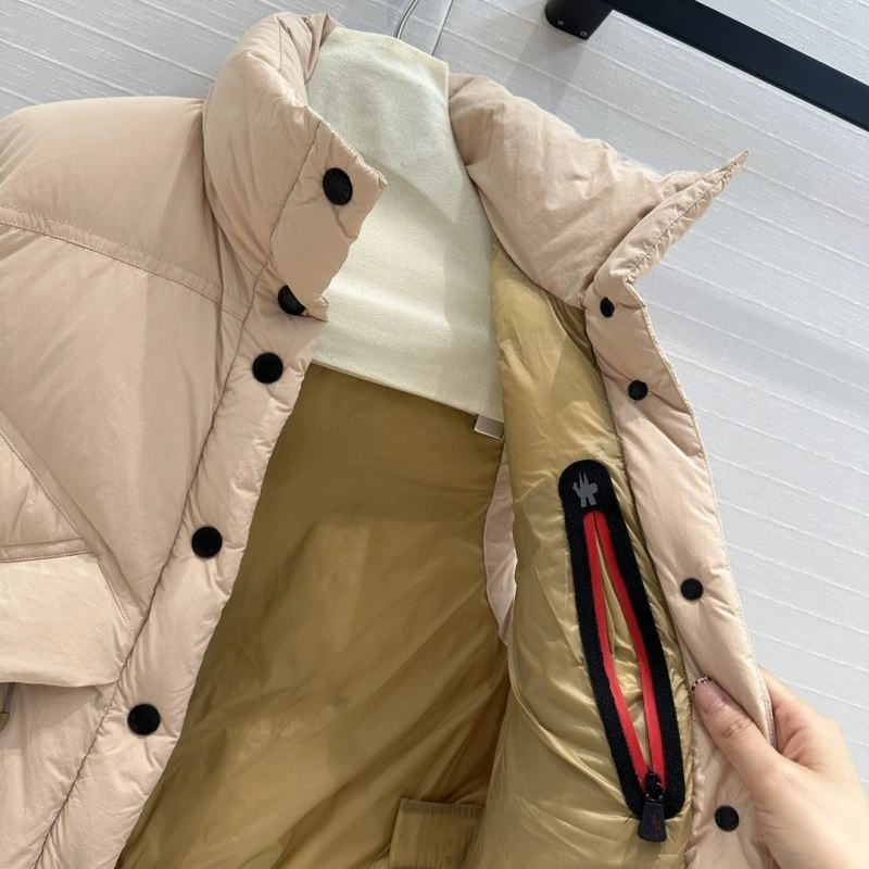Casual Moncler Down Jackets 144681