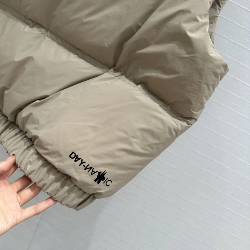 Moncler Down Jackets Classic 144678