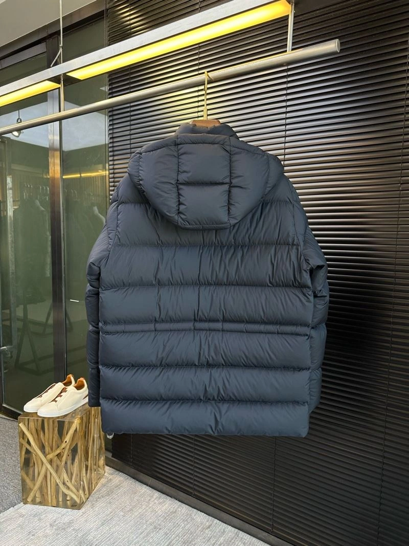 Moncler Down Jackets ZipUp 144685