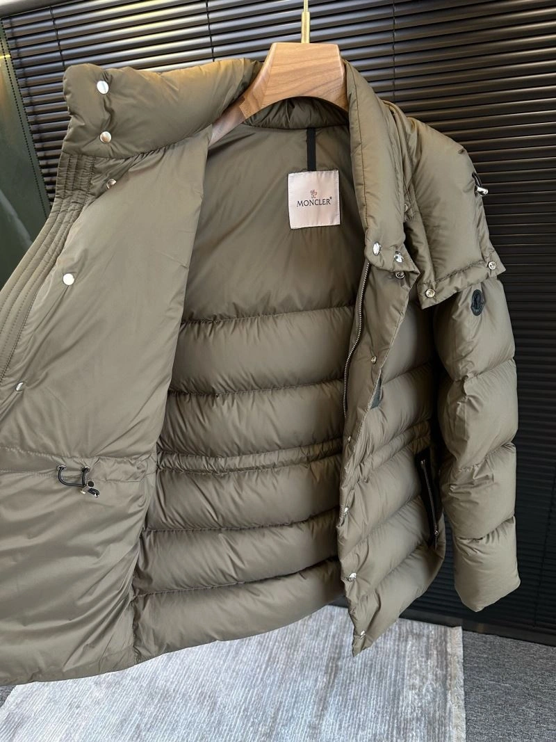 Moncler Down Jackets TravelReady 144691