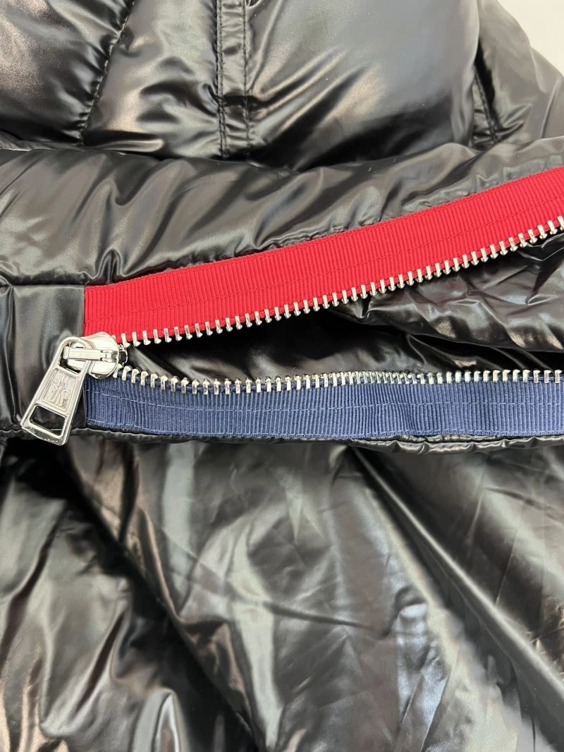 Comfortable Moncler Down Jackets 144682