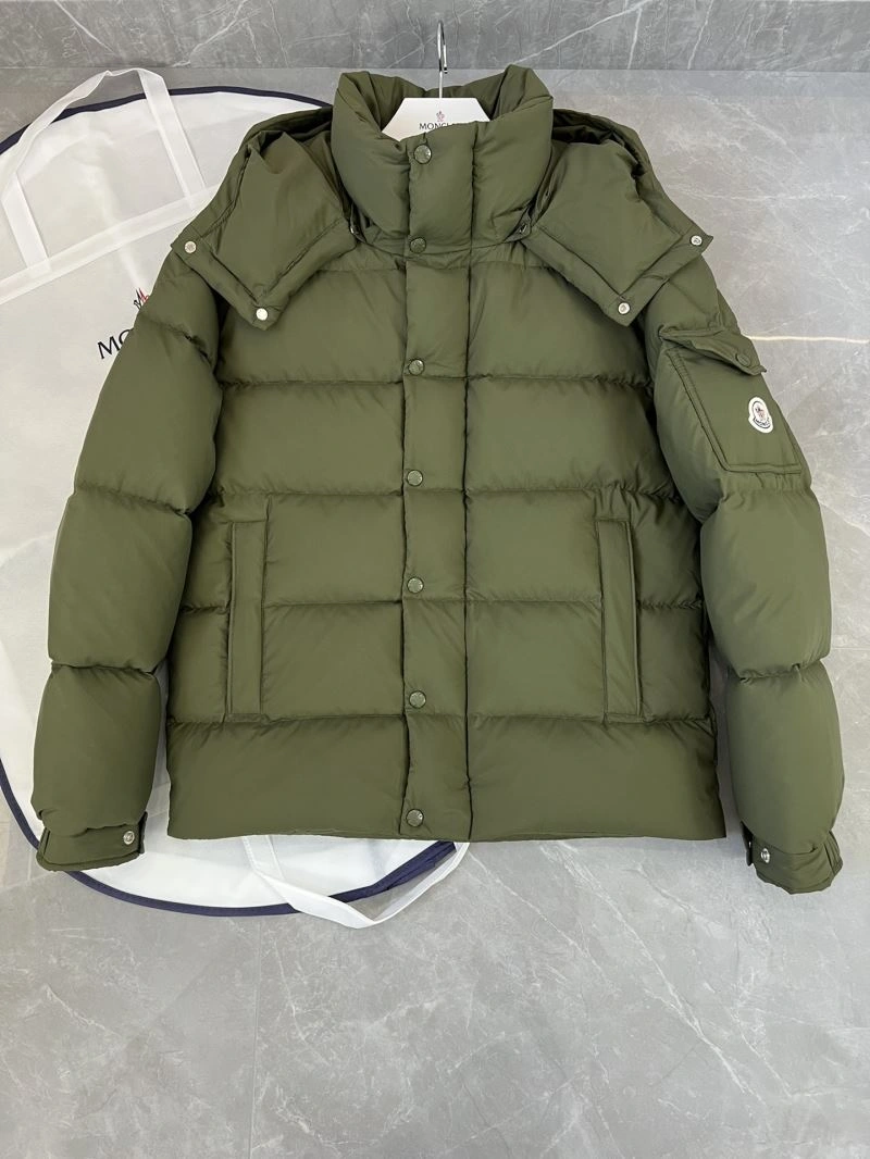Moncler Down Jackets SmoothTexture 144675
