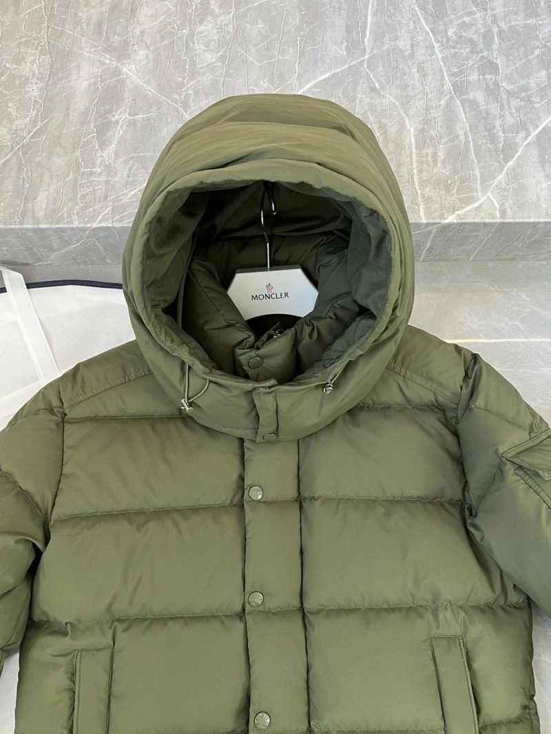 Moncler Down Jackets SmoothTexture 144675