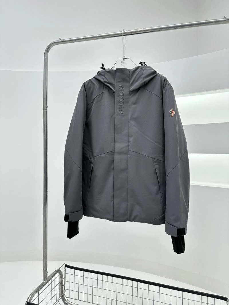 Moncler Down Jackets Breathable 144669