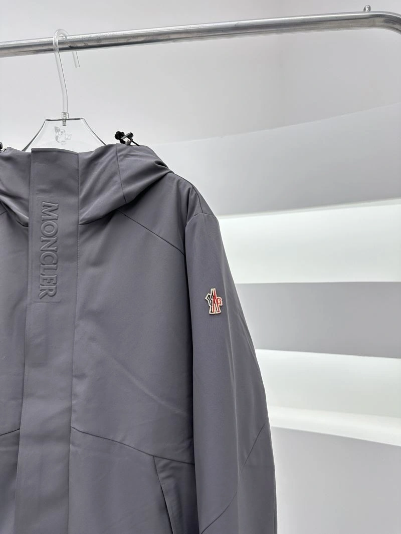 Moncler Down Jackets Breathable 144669