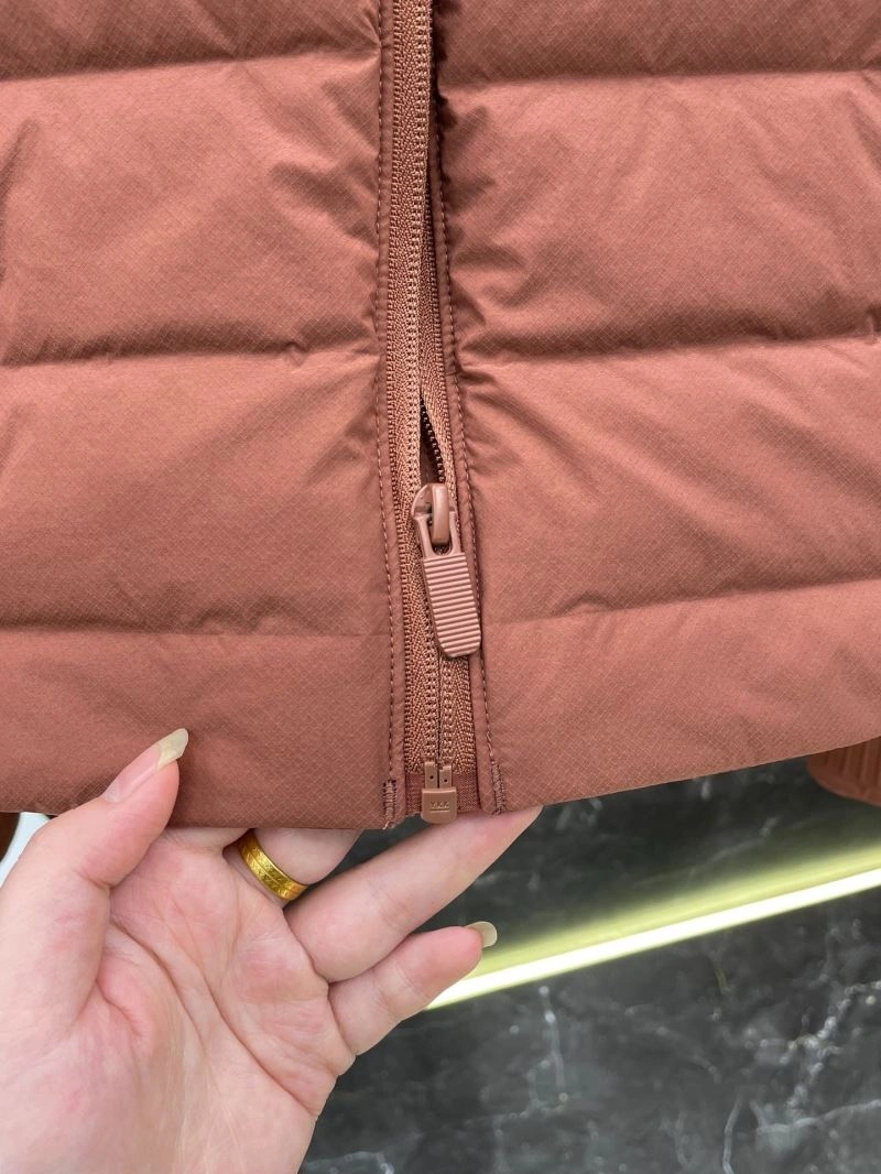 GoAnywhere Moncler Down Jackets 144645