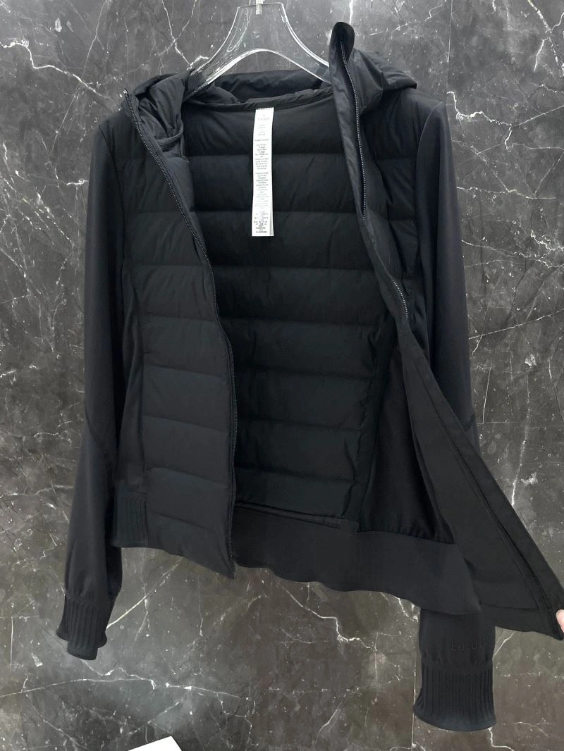 Sporty Moncler Down Jackets 144652