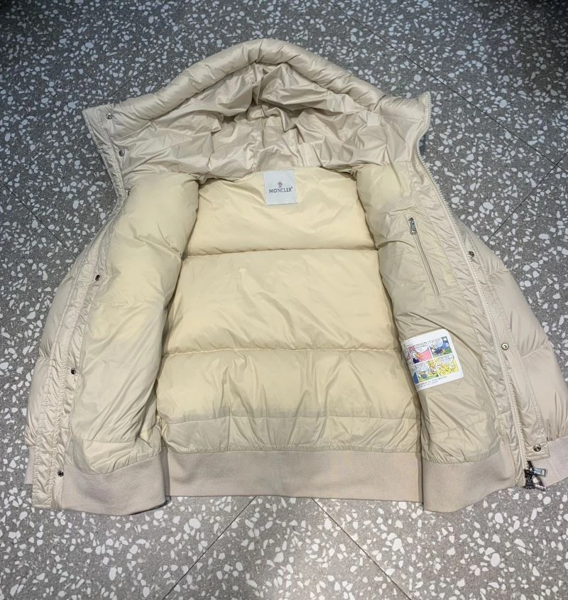 ComfortFit Moncler Down Jackets 144650