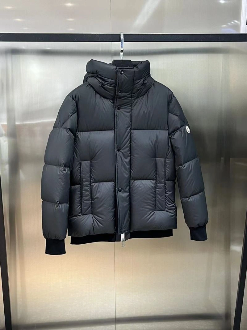 Moncler Down Jackets Soft 144662