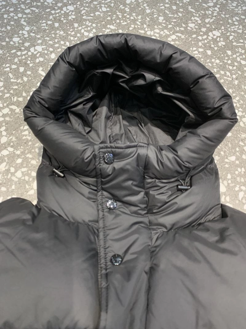 Moncler Down Jackets Soft 144662