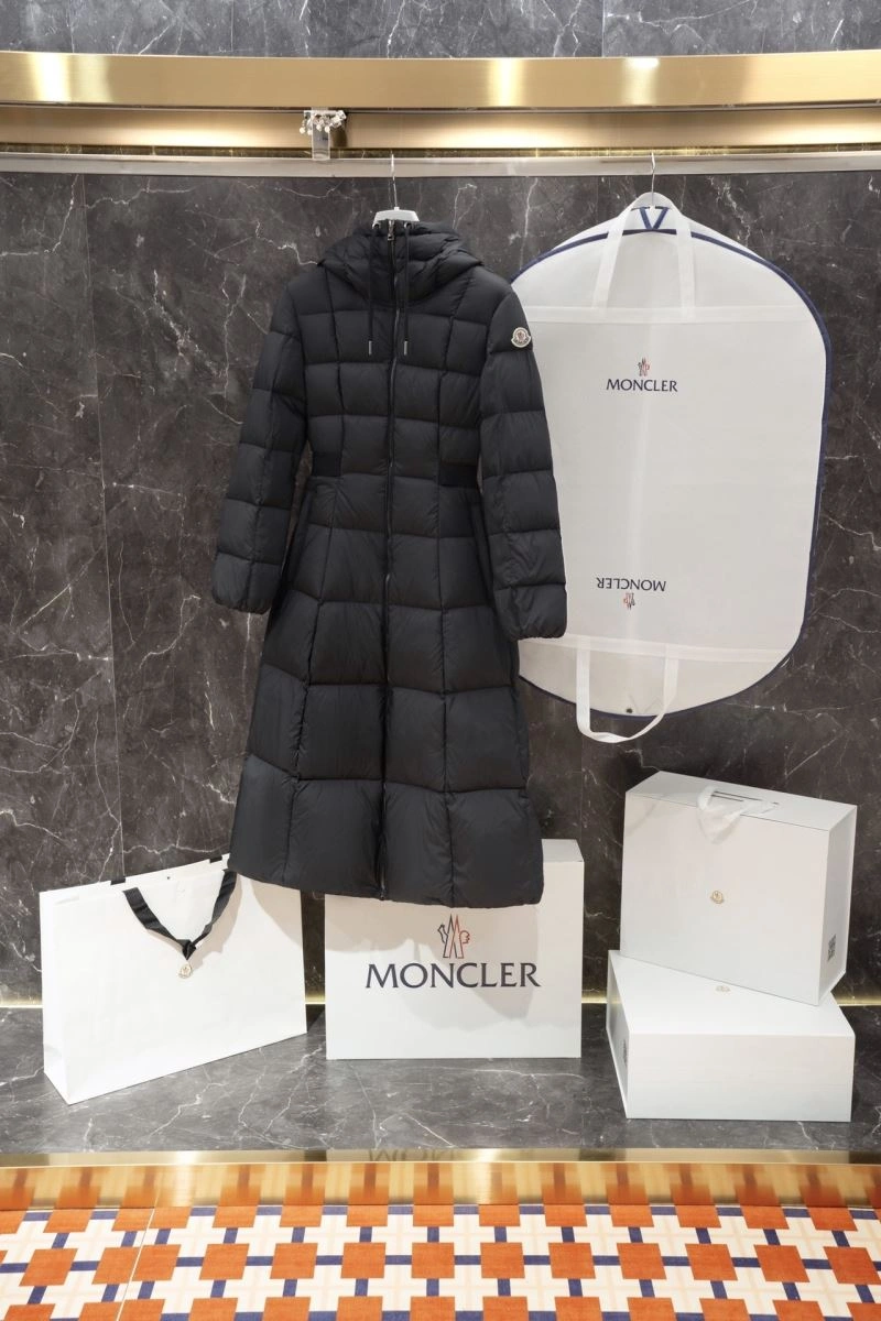 FreshLook Moncler Down Jackets 144659