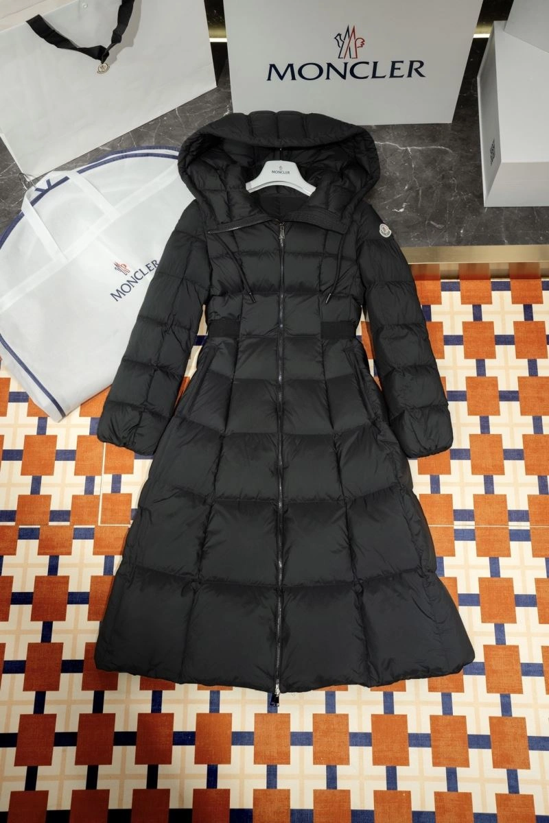 FreshLook Moncler Down Jackets 144659