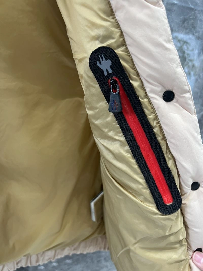 Moncler Down Jackets FastDry 144655