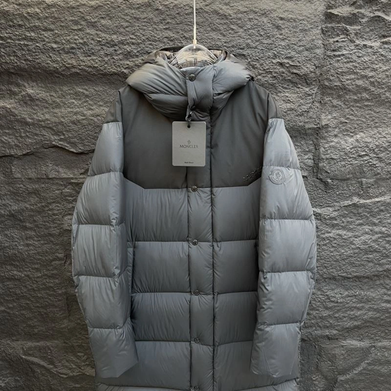 Bold Moncler Down Jackets 144660