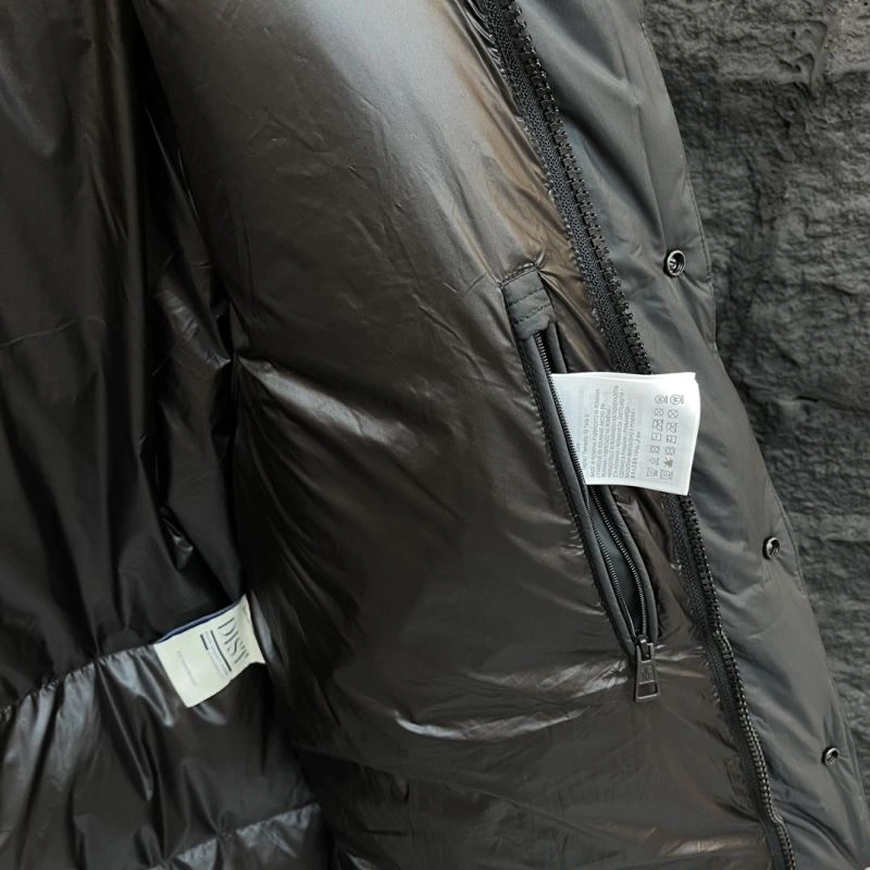 Bold Moncler Down Jackets 144660