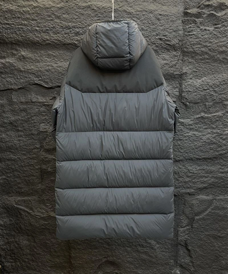 Bold Moncler Down Jackets 144660