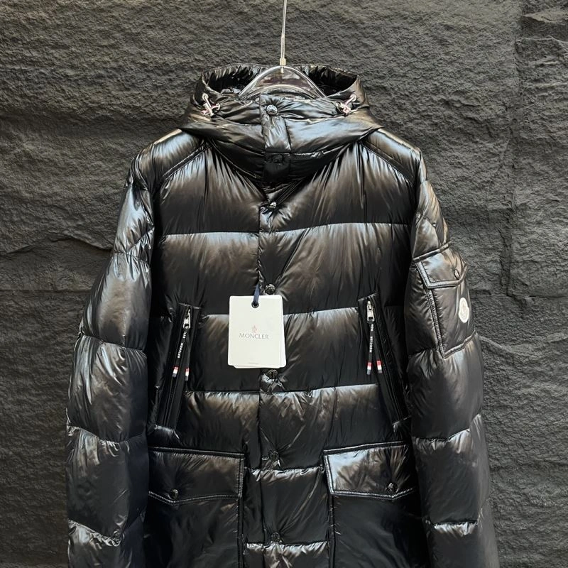 SmoothTexture Moncler Down Jackets 144647