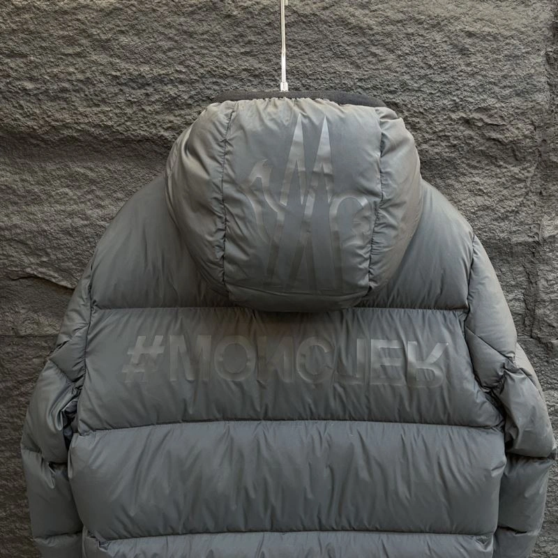 Moncler Down Jackets HighQuality 144677