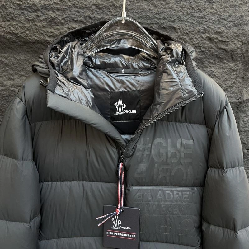 Moncler Down Jackets HighQuality 144677