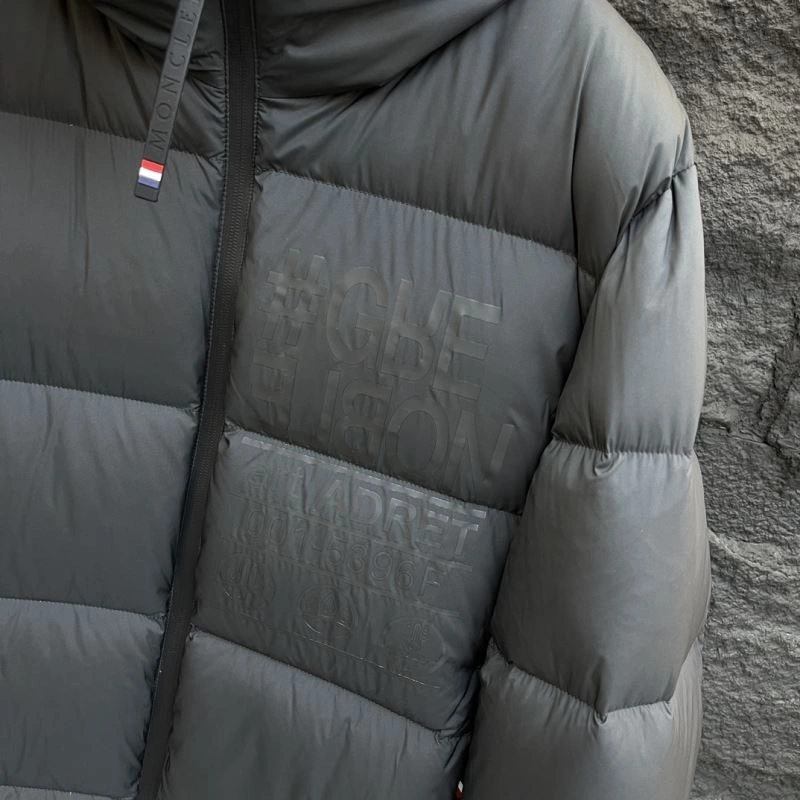Moncler Down Jackets HighQuality 144677