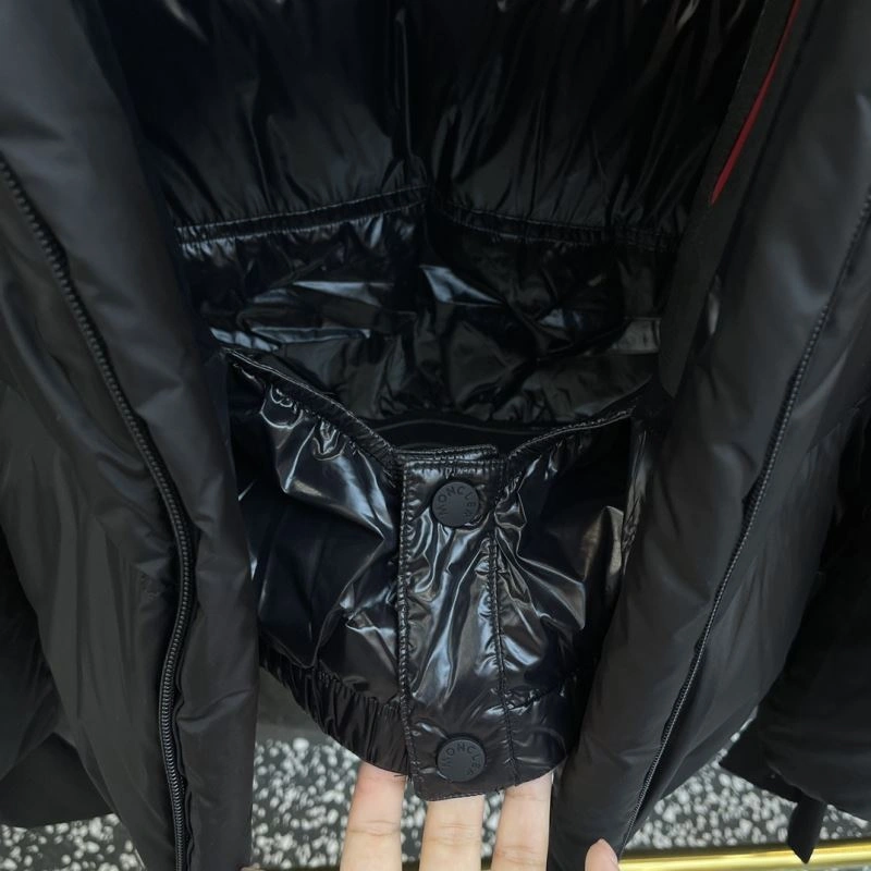 SunProtective Moncler Down Jackets 144663
