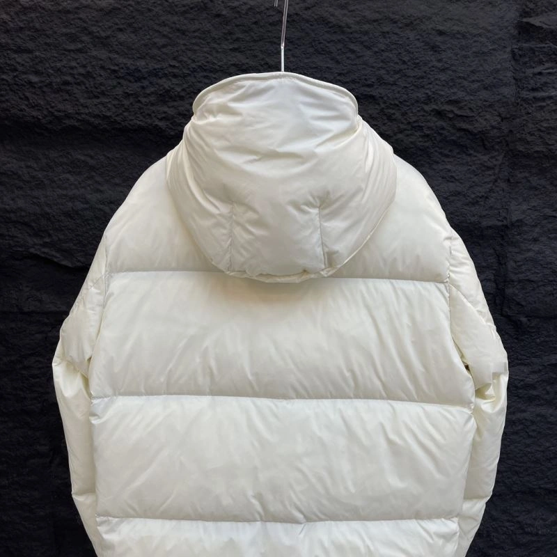 Durable Moncler Down Jackets 144653
