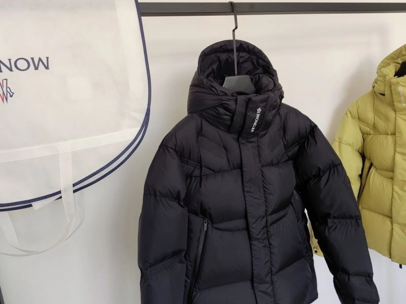 Refined Moncler Down Jackets 144642