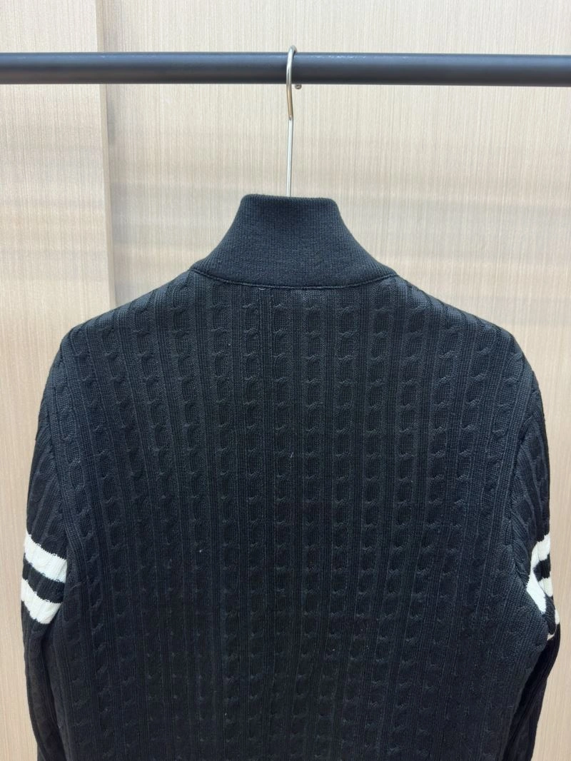 WaterResistant Moncler Down Jackets 144639