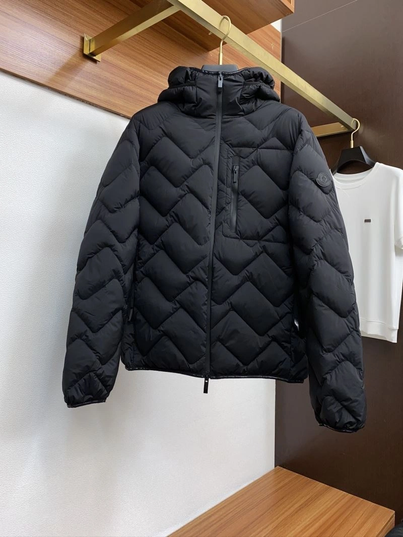 Premium Moncler Down Jackets 144638