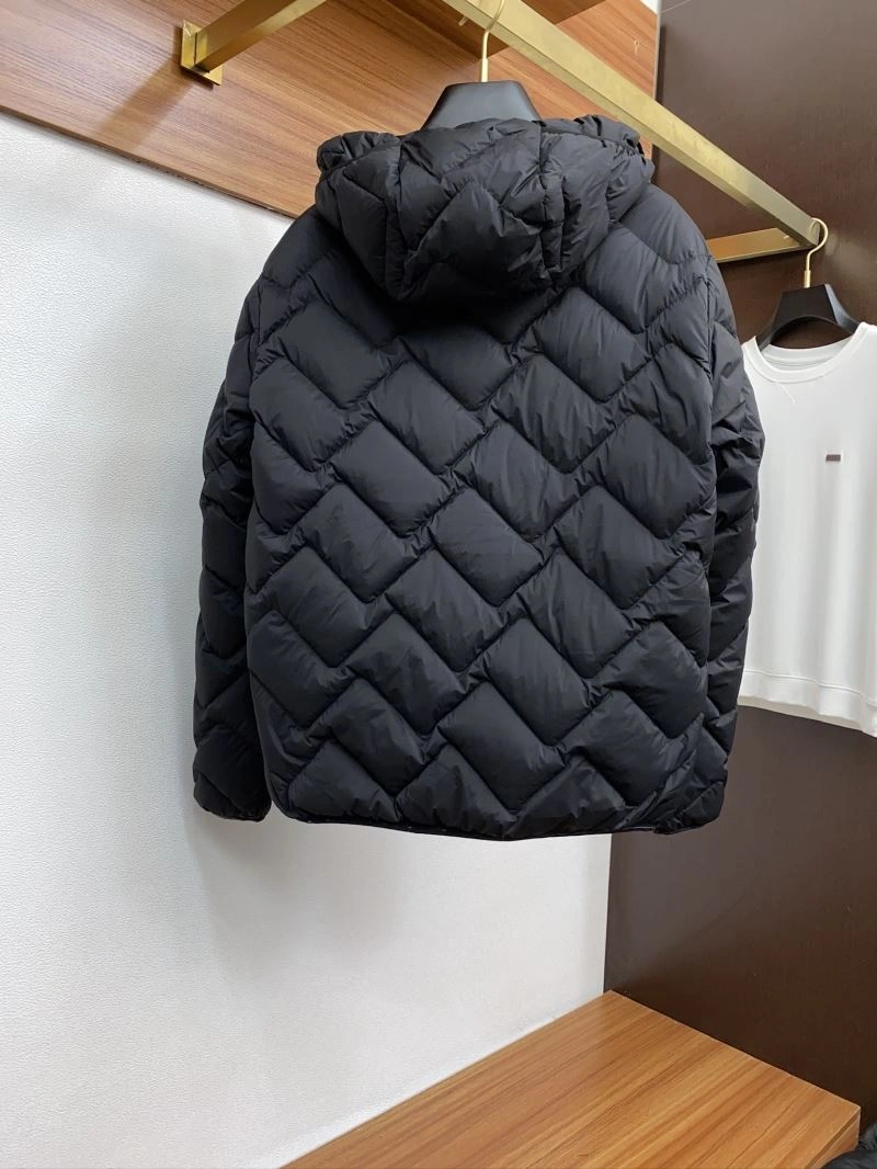 Premium Moncler Down Jackets 144638