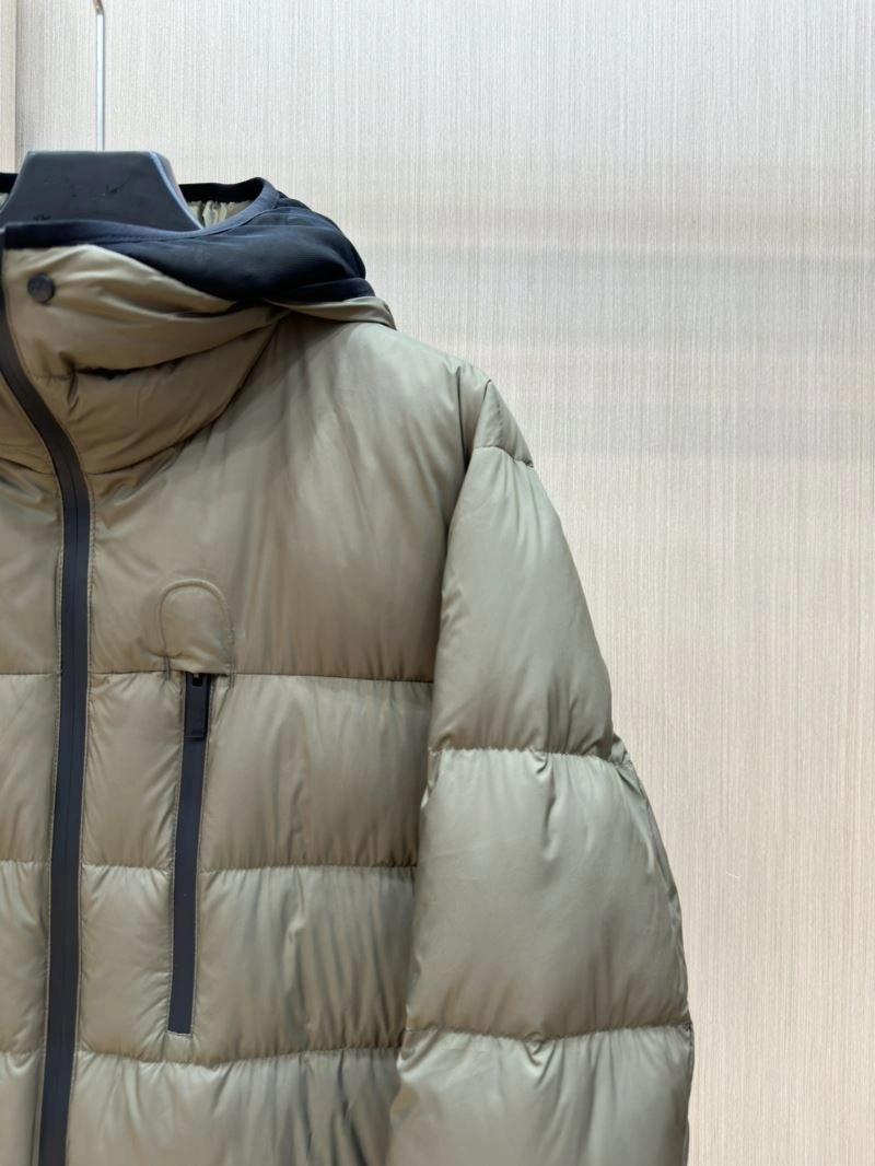 Moncler Down Jackets MoistureWicking 144635