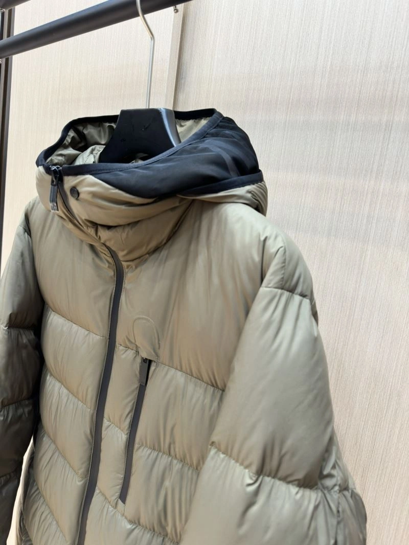Moncler Down Jackets MoistureWicking 144635