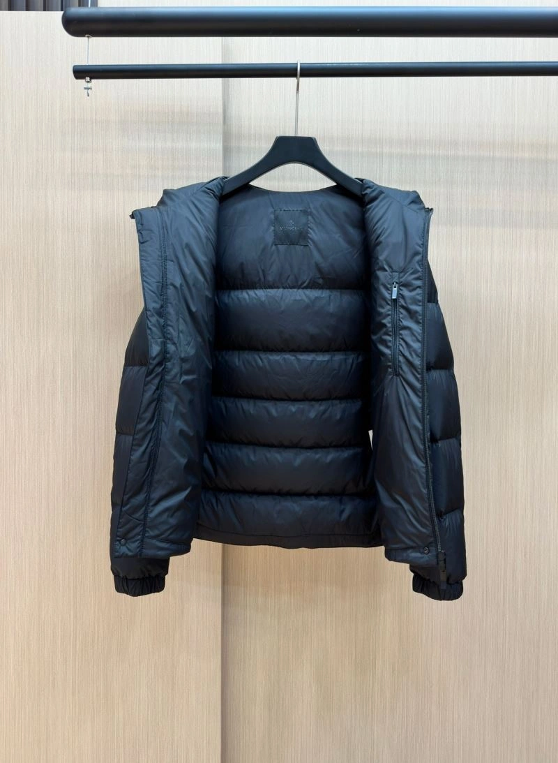 Moncler Down Jackets Fashionable 144633