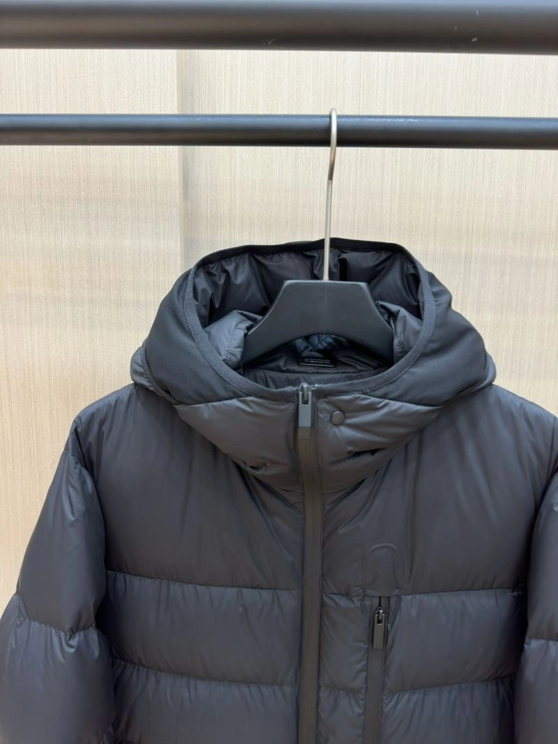 Moncler Down Jackets Fashionable 144633