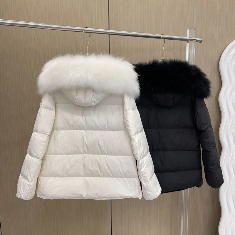 Moncler Down Jackets Supportive 144634