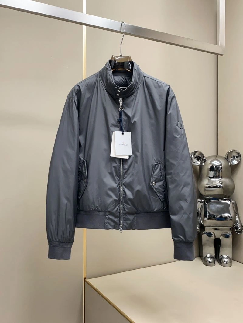 Moncler Down Jackets Practical 144628