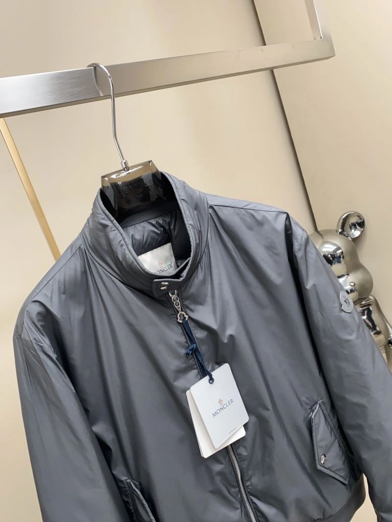 Moncler Down Jackets Practical 144628