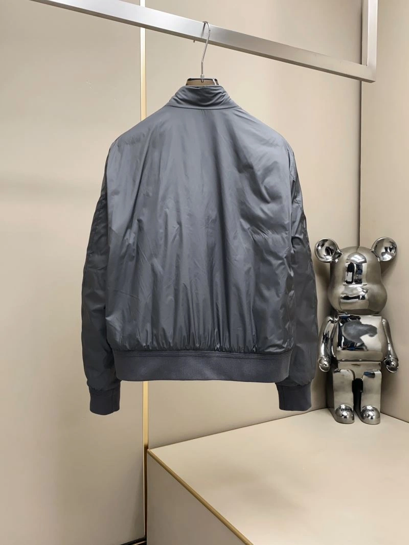 Moncler Down Jackets Practical 144628