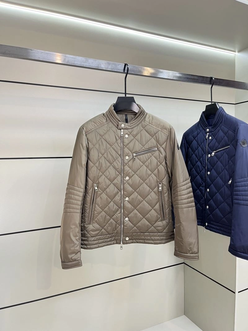 SmoothTexture Moncler Down Jackets 144630